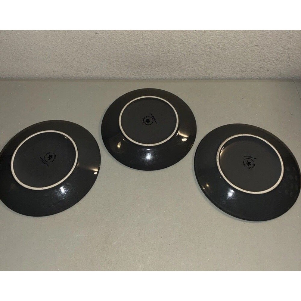 Royal Norfolk Gray Stoneware Salad Plates Set of 3 Dessert Side Plates Grey 7.5"